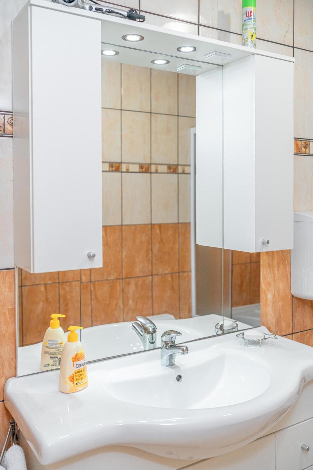 Adria Sun Apartments Vodice Room photo